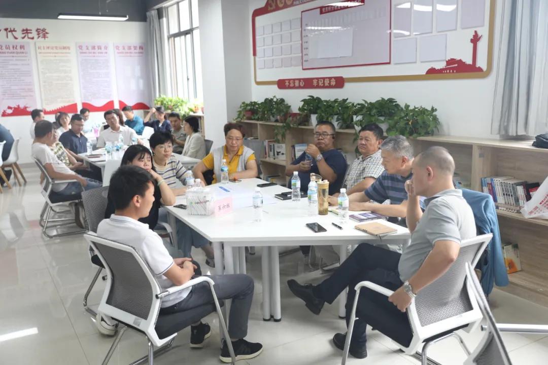 强师赋能 蓄力前行——2026世界杯官方合作网站开展2024年春季学期全体教职工培训与管理干部培训