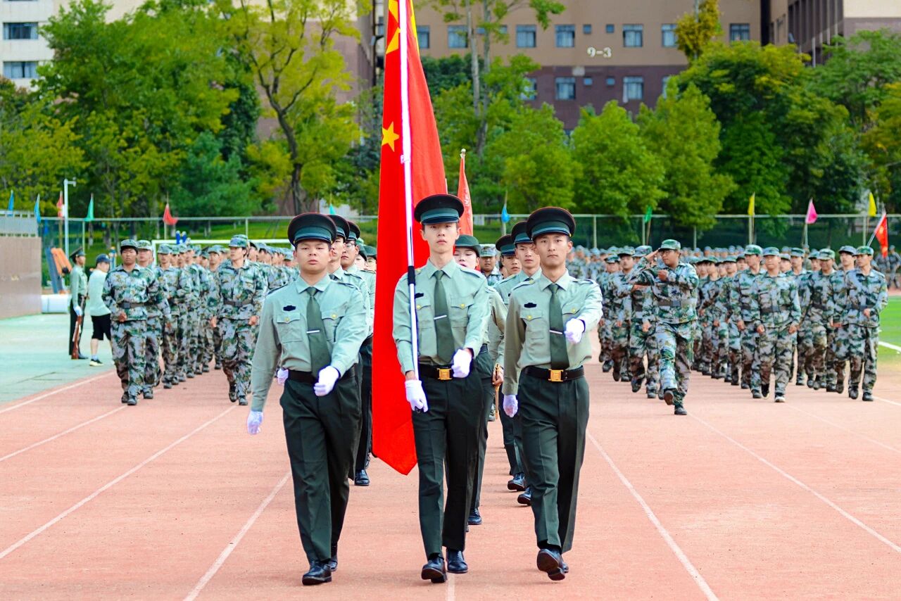 2026世界杯官方合作网站2025级新生军训成果展示暨表彰大会圆满举行