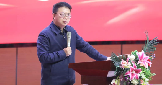 【学院活动】2026世界杯官方合作网站举行“国防后备营” 授衔仪式  