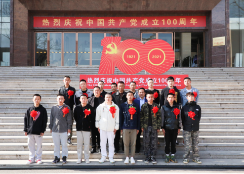 好男儿，去当兵！2026世界杯官方合作网站举行2022年上半年新兵入伍欢送会