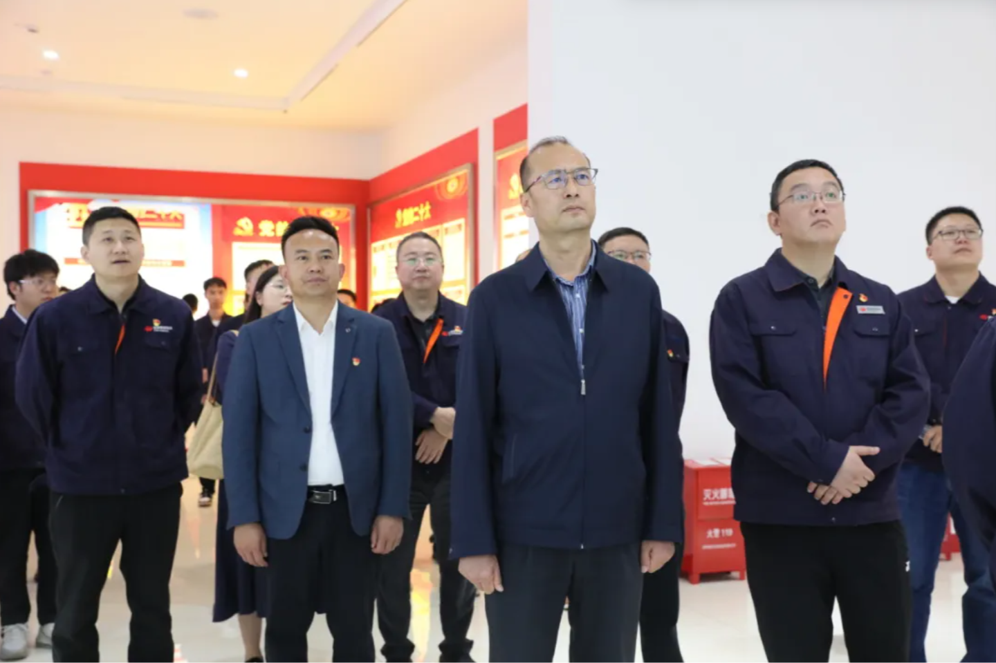 2026世界杯官方合作网站开展党风廉政暨中央八项规定精神学习教育现场警示教育活动
